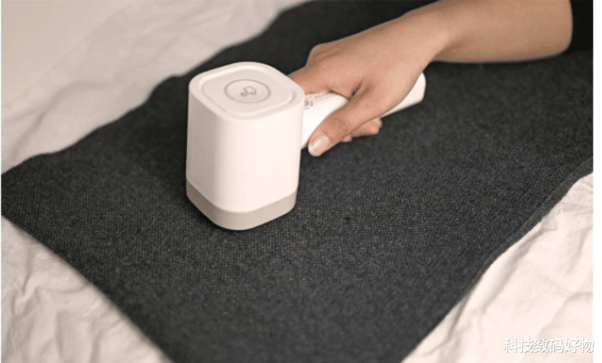 大宇毛球修剪器M4,颜值高有质感功能齐全,家家户户需要它