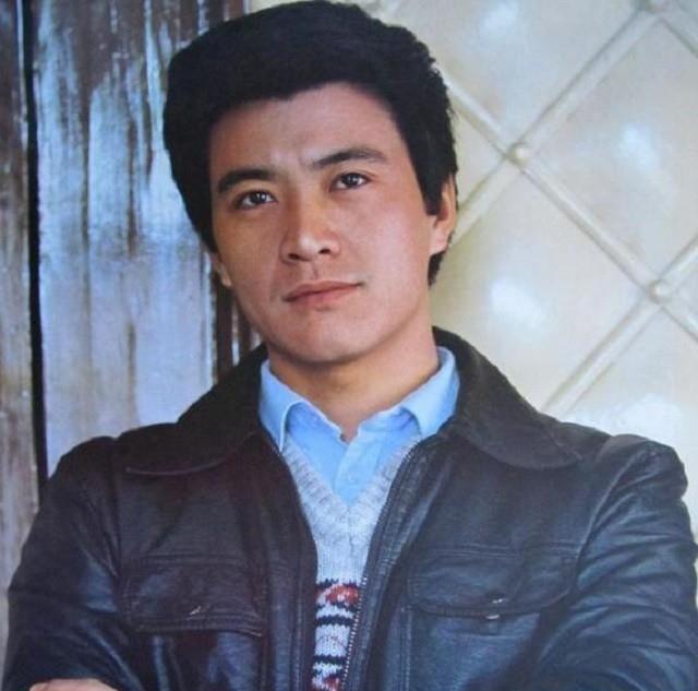 周里京|前妻不接电话，周里京心里预感不好，好友瞒不住：你家里出事了