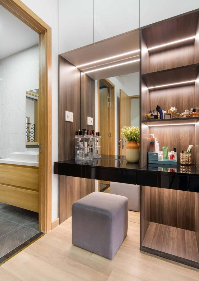 卖掉城里100,回农村建230别墅,一楼院子顶楼露台,生活安逸