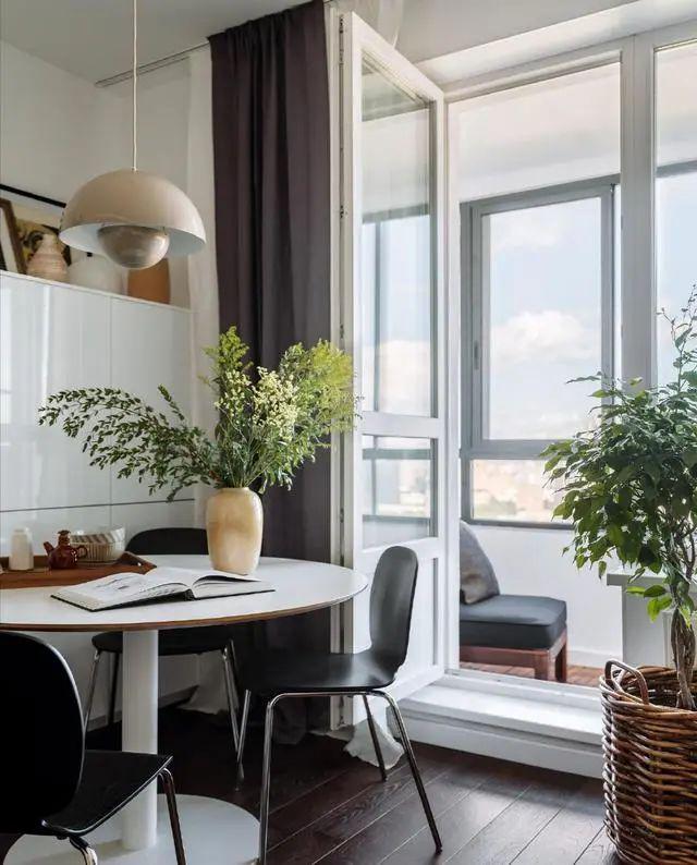 女孩用心打造28平北欧风小家,衣帽间浴缸皆有,一人蜗居同样幸福