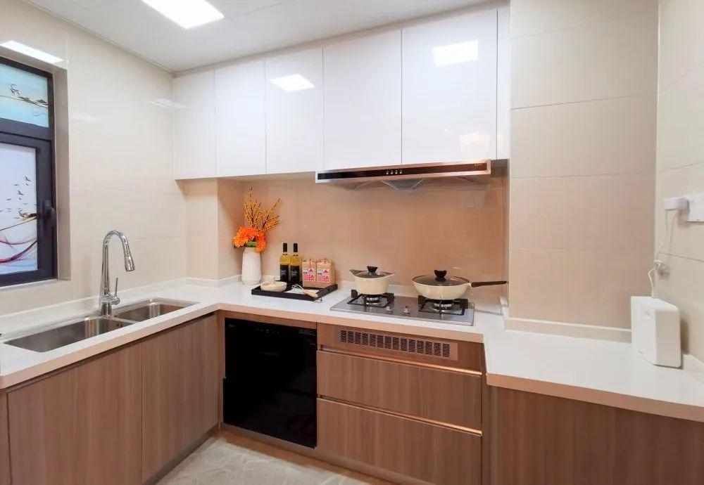 厨房早该列入“黑名单”的6个设计，费时费力装完才发现并不好用！