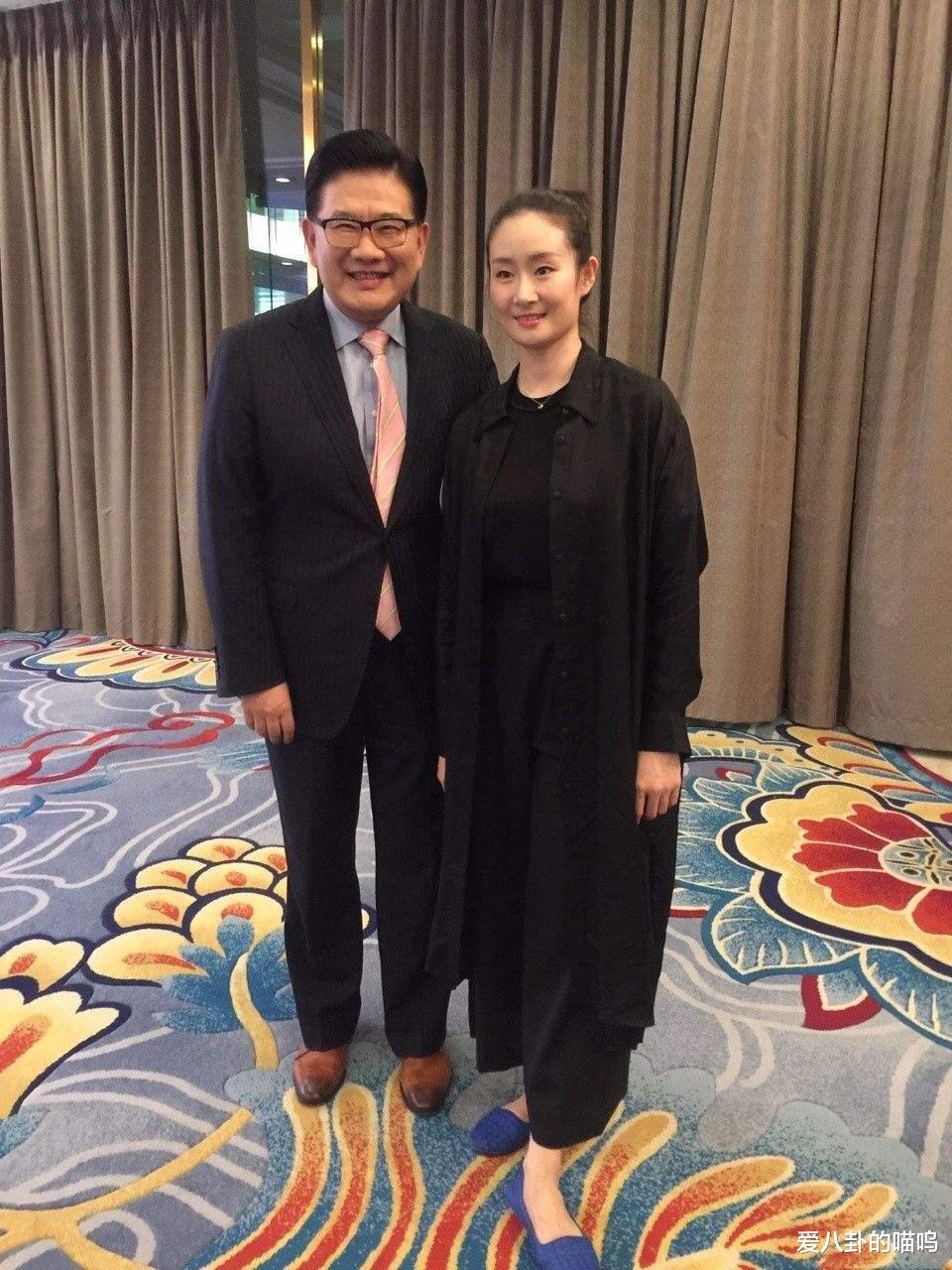 王小蒙|“王小蒙”王亚彬：走出象牙山，离开赵本山后，她活出真正的自我