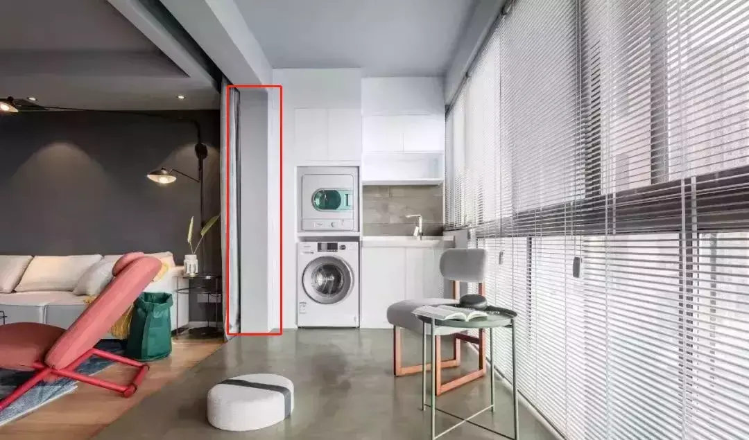 大胆打通阳台和客厅,刚入住就悔恨当初不听劝,错得太离谱了