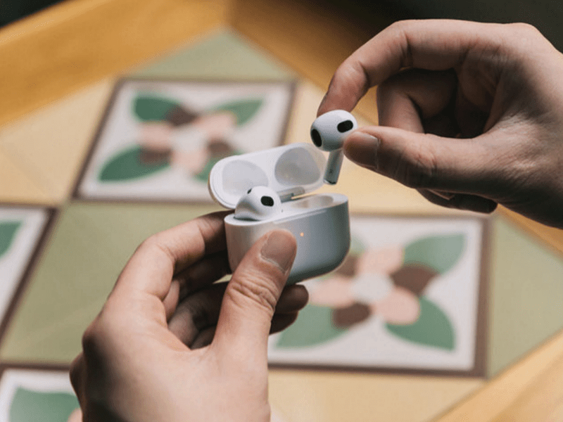 蓝牙耳机|女神节送女生什么礼物比较好? 高颜值的蓝牙耳机推荐