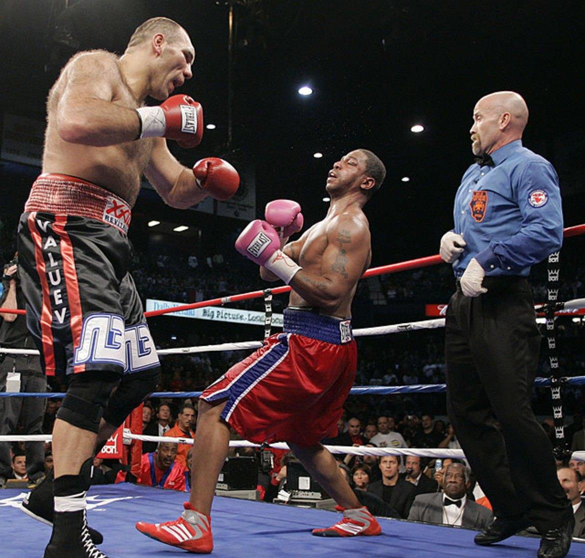 生肖|盘点职业拳击历史上最重的十位世界拳王（第五到第一）