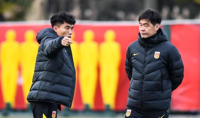 鹈鹕队|世预赛出局，前国安外援巴坎布怒骂：教练人情世故、足协没任何用