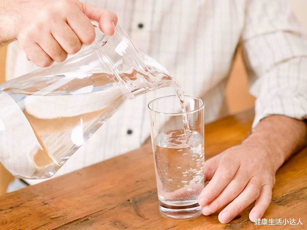 处方|3种水天天喝,铁打的肾也扛不住!用好3个方法,肾会感激你