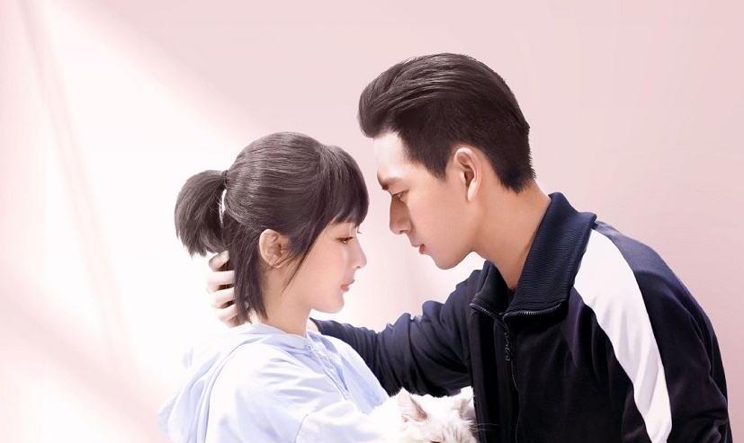 杨紫|《亲爱的热爱的》被罚10万,杨紫邀请李现拍戏,播放量高达100亿