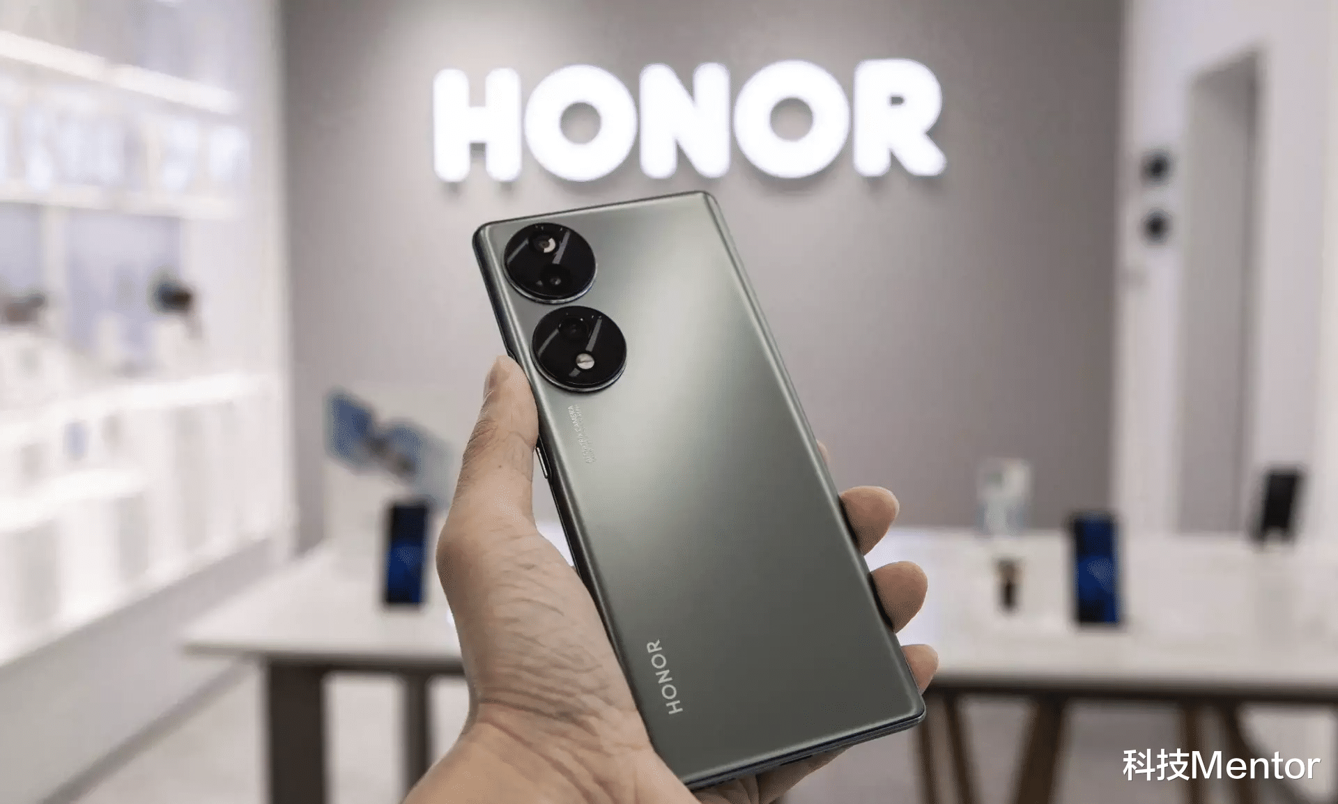 华为荣耀|仅售2049元，定制镜头+66W快充+256GB，荣耀手机终于有性价比了