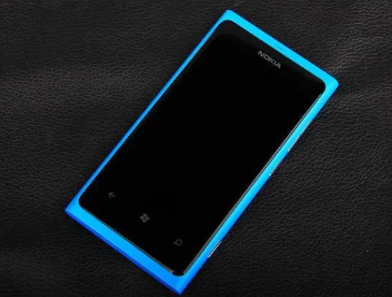 软件|WP7的时候把WM6彻底抛弃，软件硬件全都不兼容，向上不兼容向下也不兼容