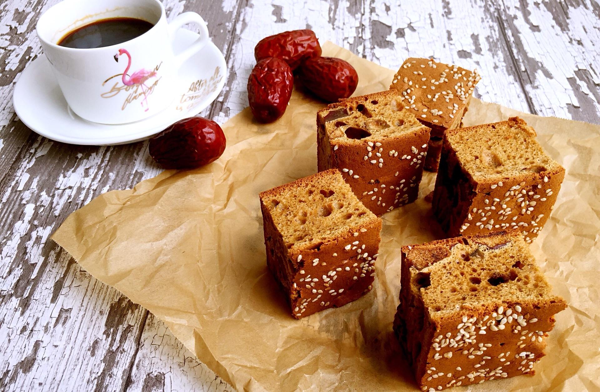 女人最适合吃的7大天然美容食物，红枣倒数第一，鸡爪第三