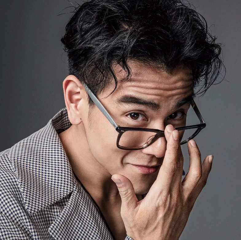 彭于晏|从全网零差评，到资源断崖式暴跌，彭于晏到底经历了什么？