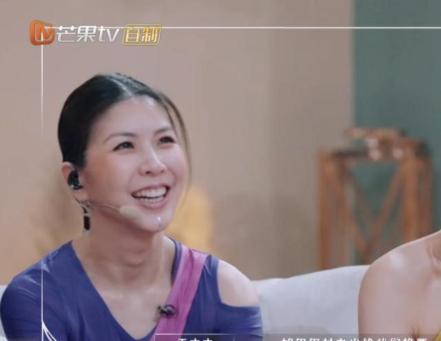 宁静|《浪姐3》再现劣质服装，Twins缺点尽数暴露，宁静头发都要炸开了