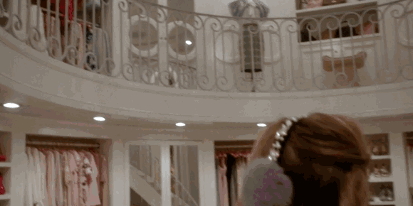 衣帽间可不是主卧专属，她家坚持打通两个房间共用，全家人都满意