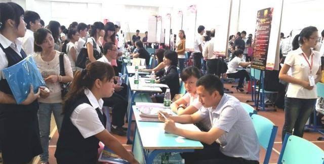 职业年金|2022出现“开工潮”怪象,月薪过万却招工遇冷?知情人:套路太深