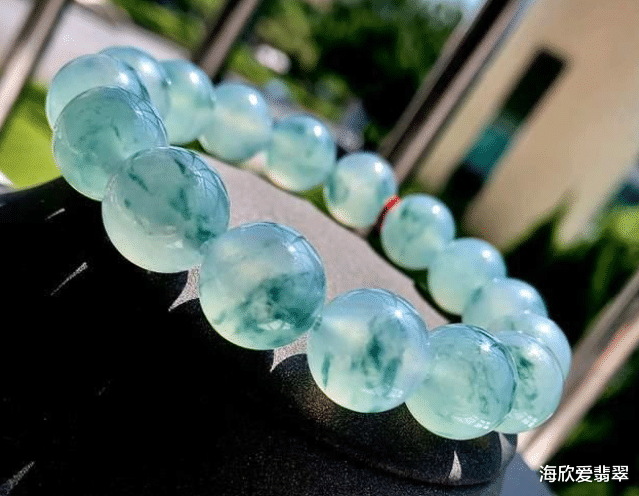 翡翠手镯|翡翠界的几个经久不衰的款式,你有几个?