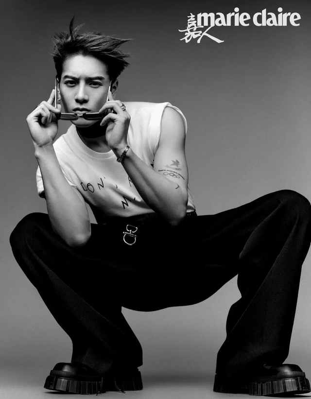 明星|他俩恋情曝光冲上热搜？他到底凭什么