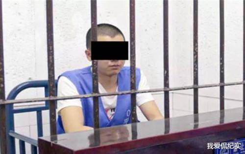 男子捡到美女邻居内存卡,以视频要挟女子听话或打100万赎回