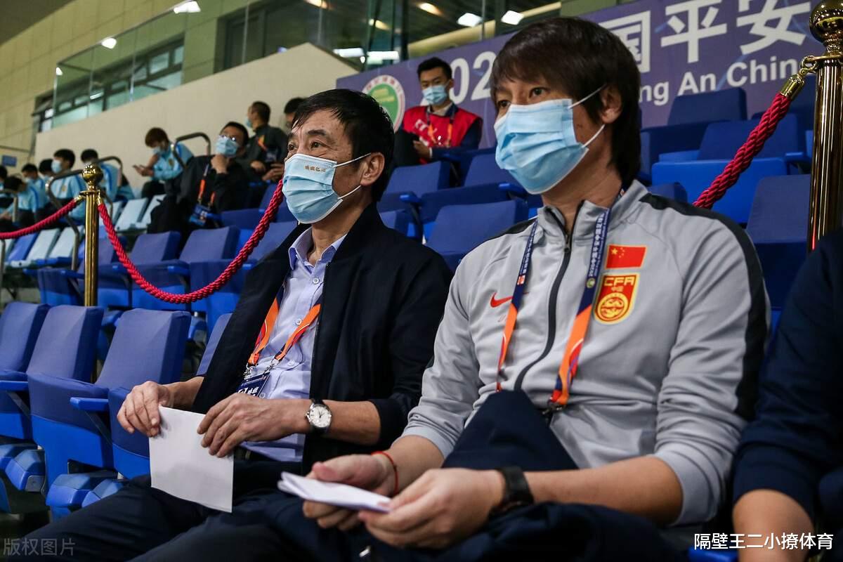 陈戌源|中国足协主席陈戌源丢人丢到越南去了，怪不得越南上下誓要羞辱中国男足