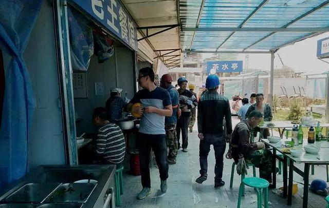 1995年沙市金库劫案:抢金库237万杀害3人,潜逃25年的嫌犯终落网