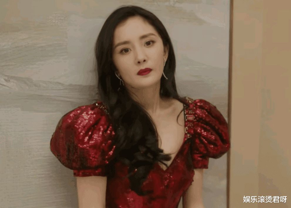 杨蓉|41岁杨蓉露脸国剧盛典，离开工作室的包装，再说少女就不合适了