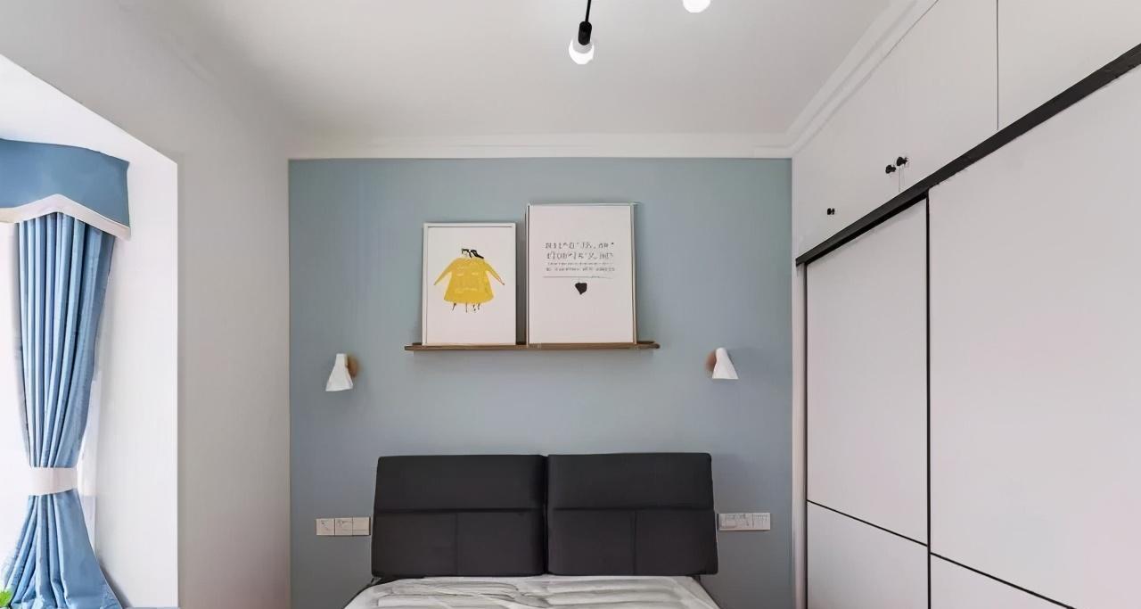 68㎡北欧小两居，客厅颜值超高，卫生间装蹲便太实用了