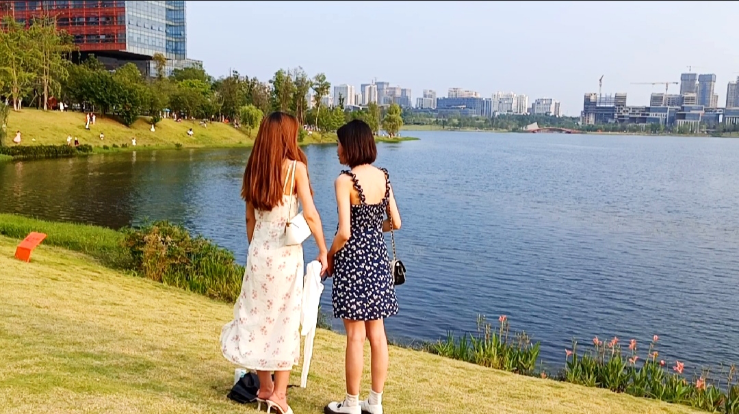 兴隆|成都又一美景——夕阳下都兴隆湖，美得像一幅画