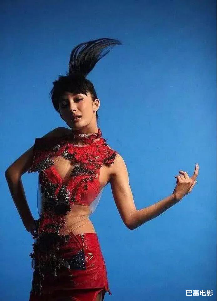 明星 明星“无效代言”，既丢人又好笑，品牌和艺人都输了，雷得想不出标题来