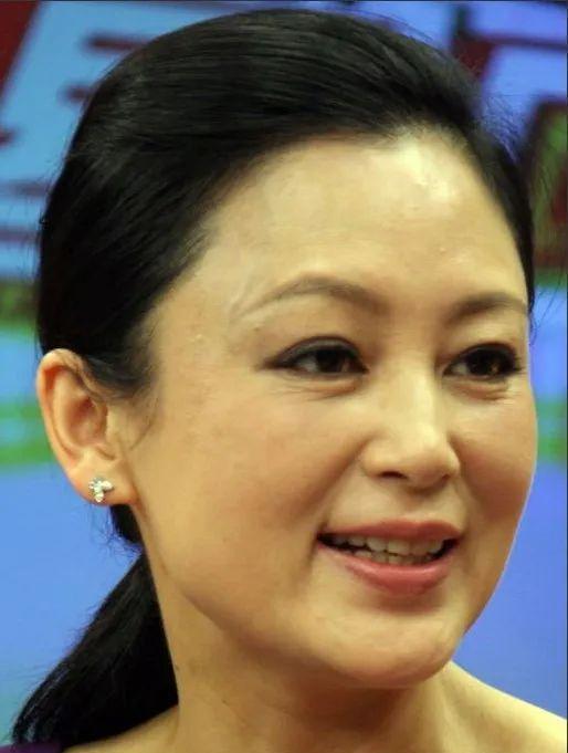 利智|15位明星今昔对比，关之琳自然衰老，利智喜欢素颜出镜