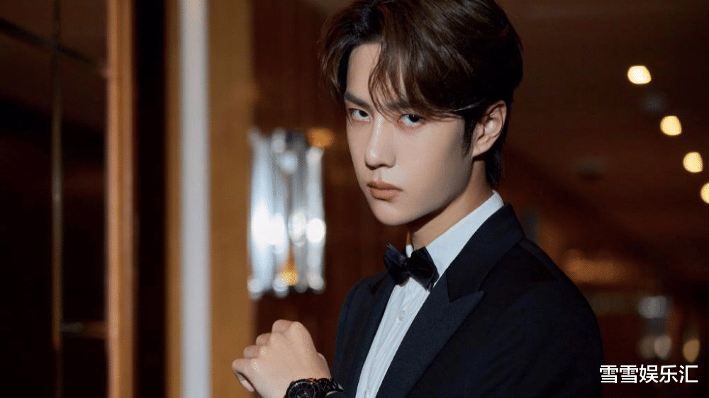 王一博|王一博的直男回复，高冷到被戏称“性冷淡”，却对粉丝宠爱有加