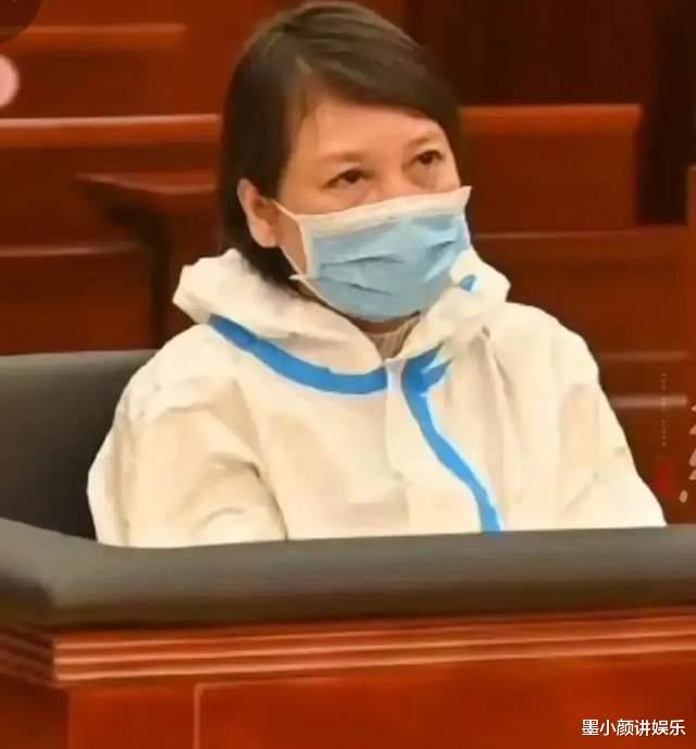 劳荣枝律师开直播,表示还有多位律师参与此案,而且是免费帮忙