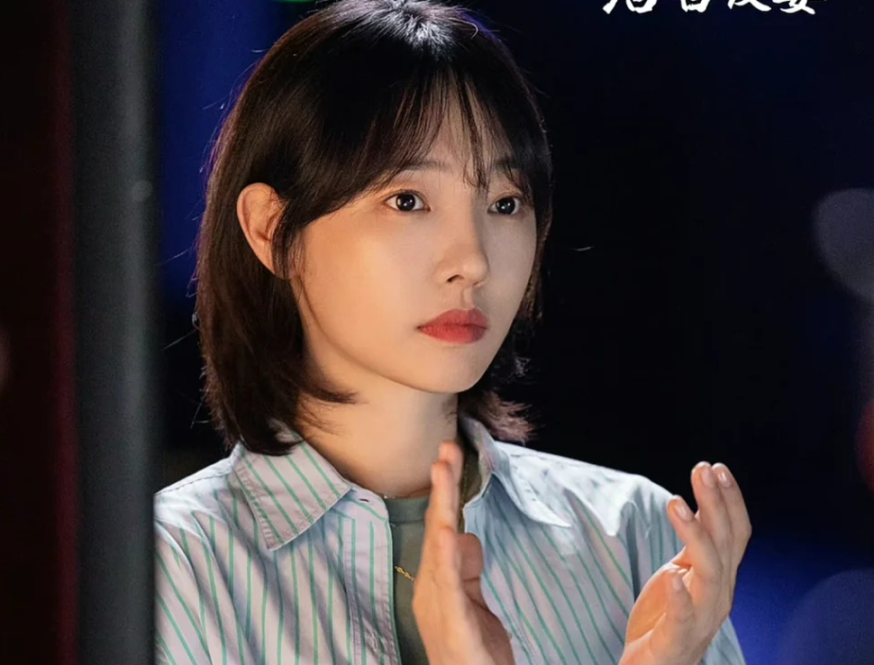 白百何|白百合的戏真的很好看,她笑起来特别的好看,傻傻的可爱的