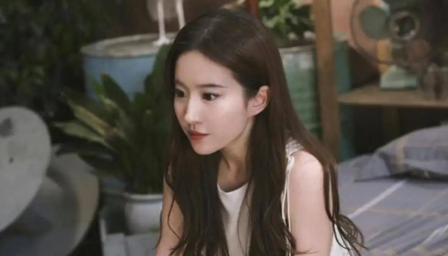 萨日娜|刘亦菲开百万豪车住千万豪宅，她有多豪？