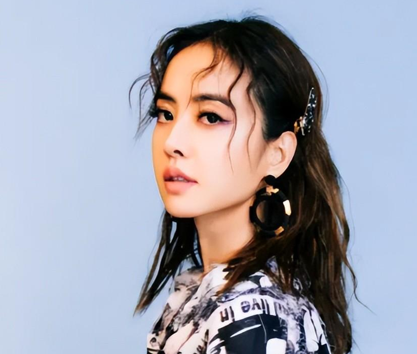 明星|两天之内5个瓜，被正式起诉、双面人、日赚400万，个个都是大瓜