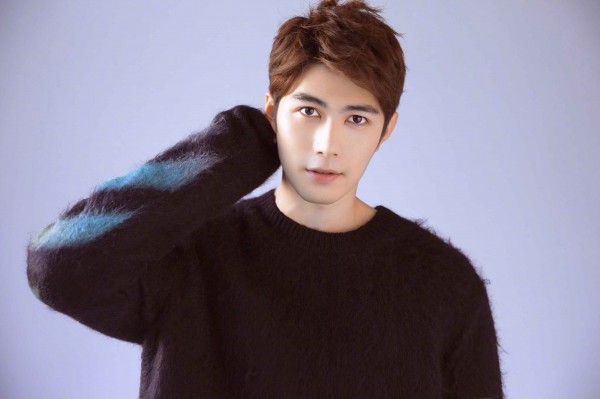 陈学冬|陈学冬无戏可拍，戏称自己抠脚大半年了，希望制片人来找他拍戏