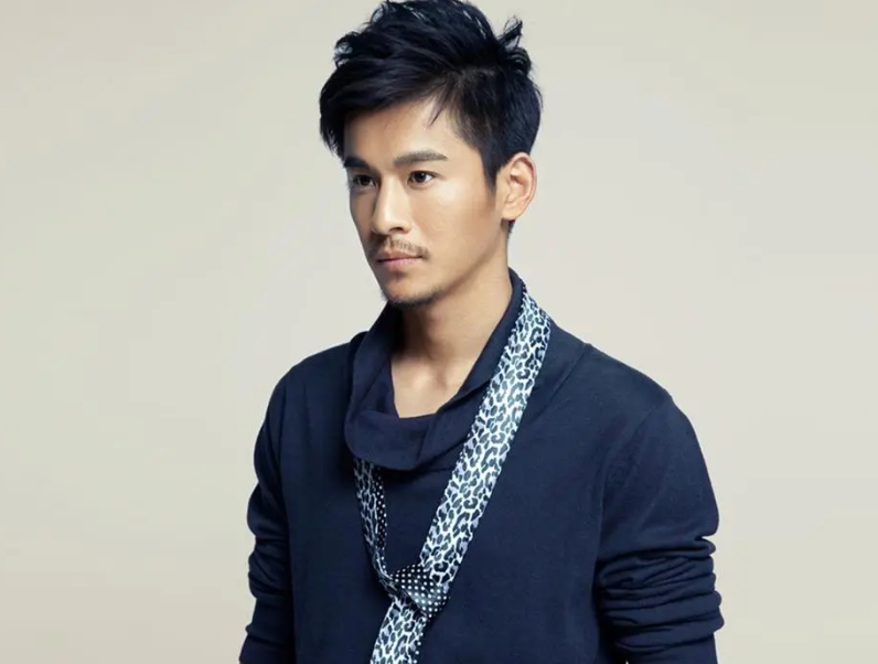 乔振宇|曾经的天涯四美乔振宇，颜值依旧抗打，用佛系的姿态发展演艺路