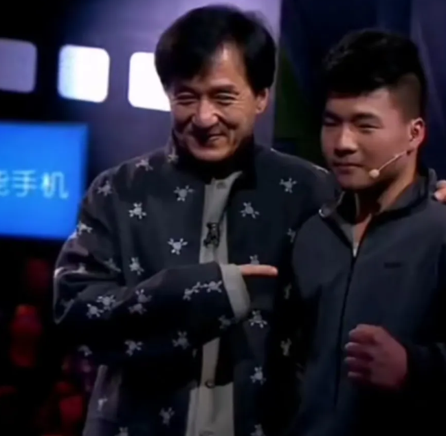 金·卡戴珊|成家班的聂荣鑫离开成龙大哥,如今出来自立门户了,却遭到网友质疑