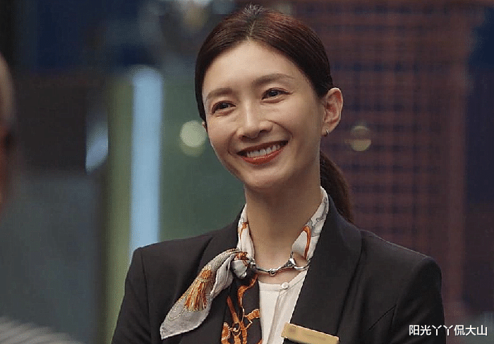 三十而已|三十而已:王漫妮高不成低不就,她的理想爱情是什么样子的呢?