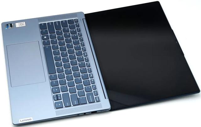 这功能就它有!不愧旗舰称号的联想YOGA Pro 14s 2022
