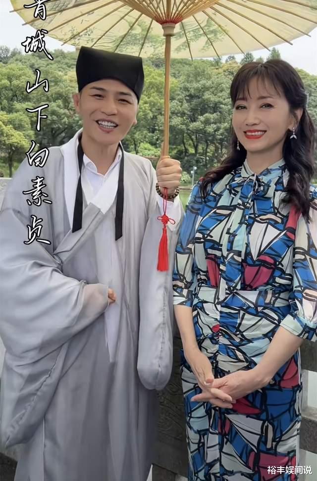 网红衣哥捐30万救重度烫伤儿童,带现金探望:会竭尽全力帮助孩子