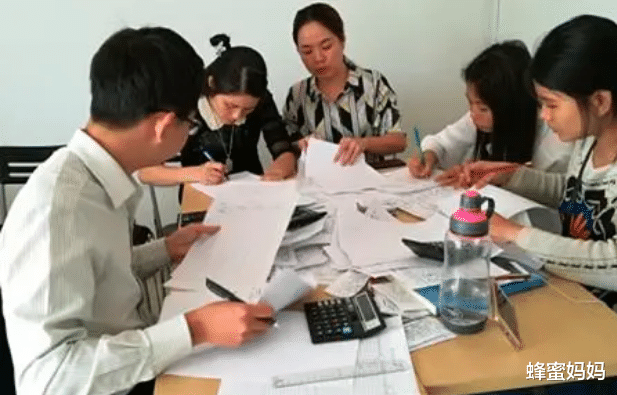 招聘|父母眼中“高大上”的专业，实际上已经饱和，毕业之后找工作困难