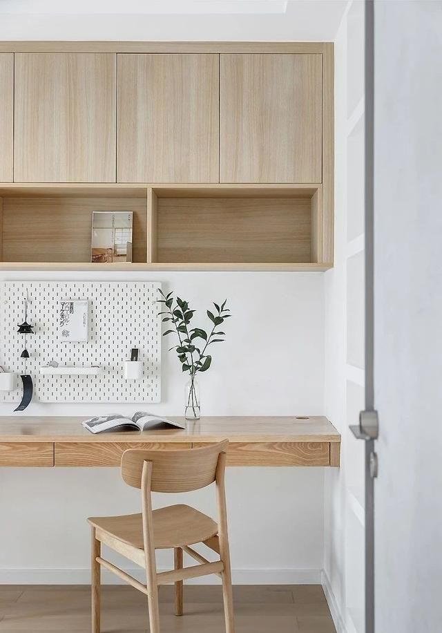 湖北：90后小姐姐的极简生活走红，100平新房装成原木风，太治愈