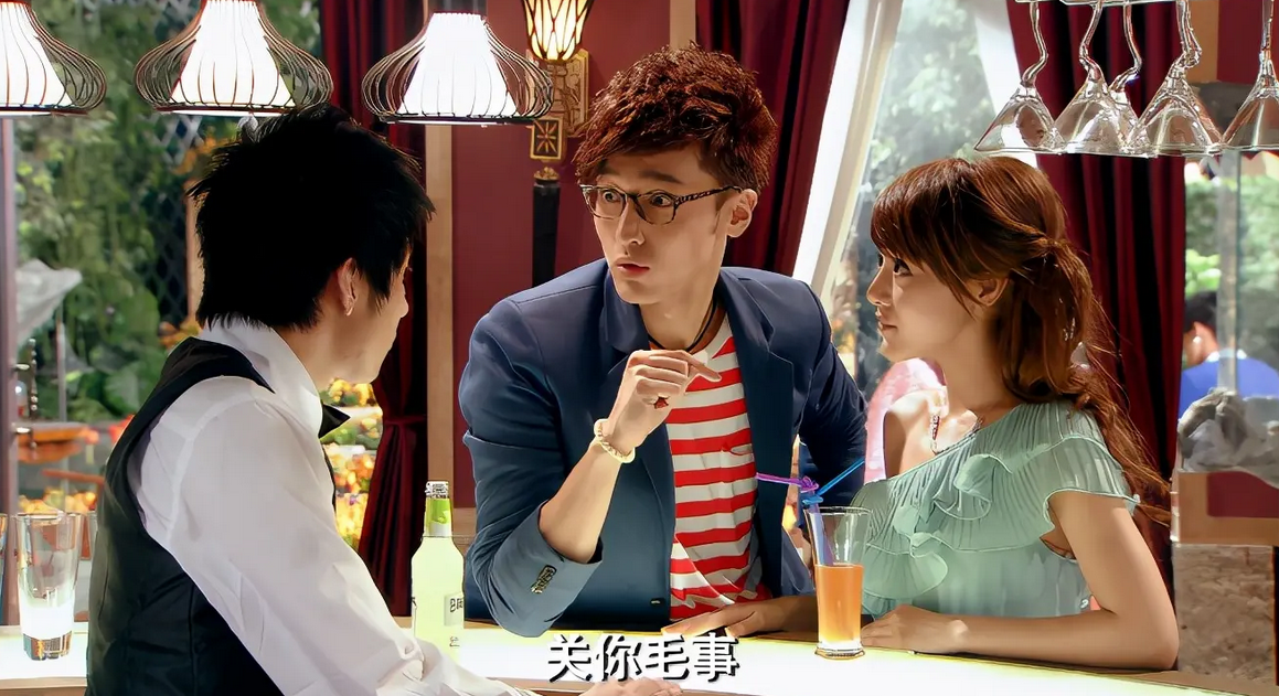 齐溪|36岁“关谷”娶二婚齐溪!单手抱娃显父爱