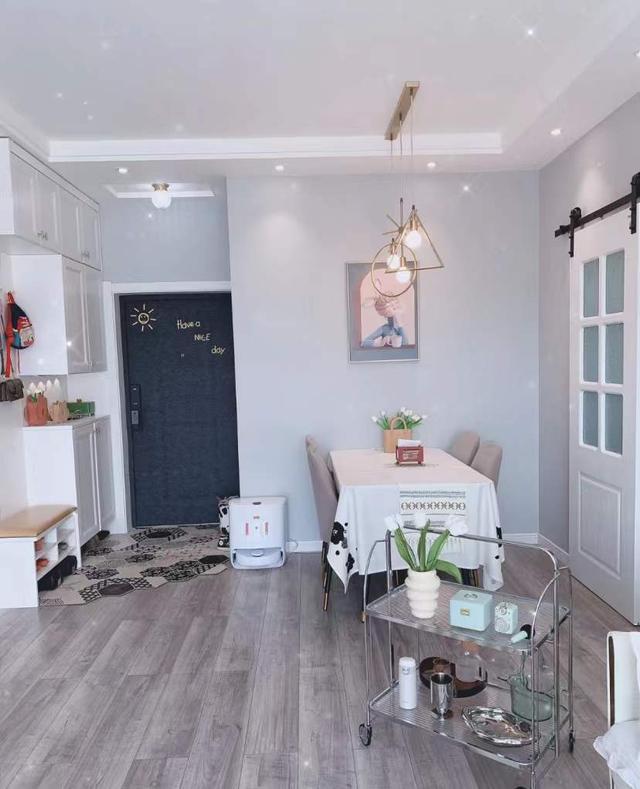 十八线城市发现一户人家,因太会布置而走红,把79㎡装得超精致