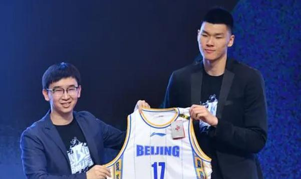 福建男篮|北京717万签范子铭，区俊炫重回上海，福建用人没问题
