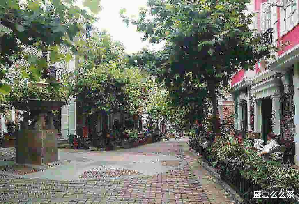 门头沟|成都彭州市白鹿中法风情小镇之旅，游记感受