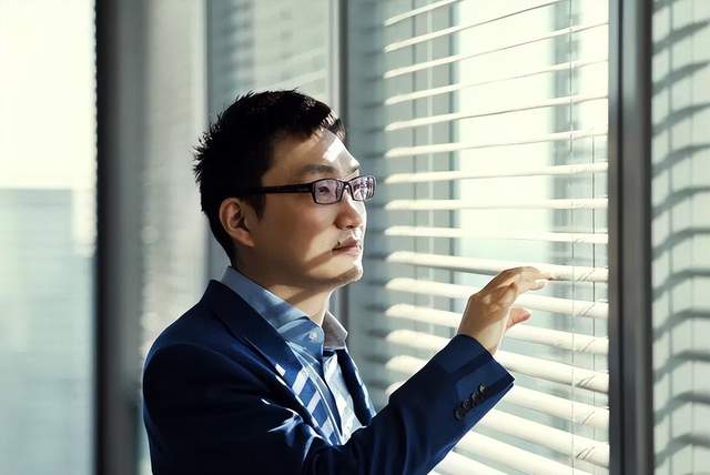 Java|大佬“隐退”，巨头依旧