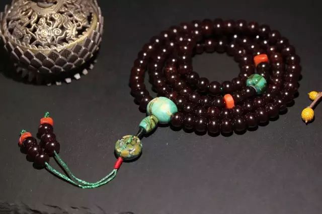 文玩|说一说古代文玩配饰的那些事