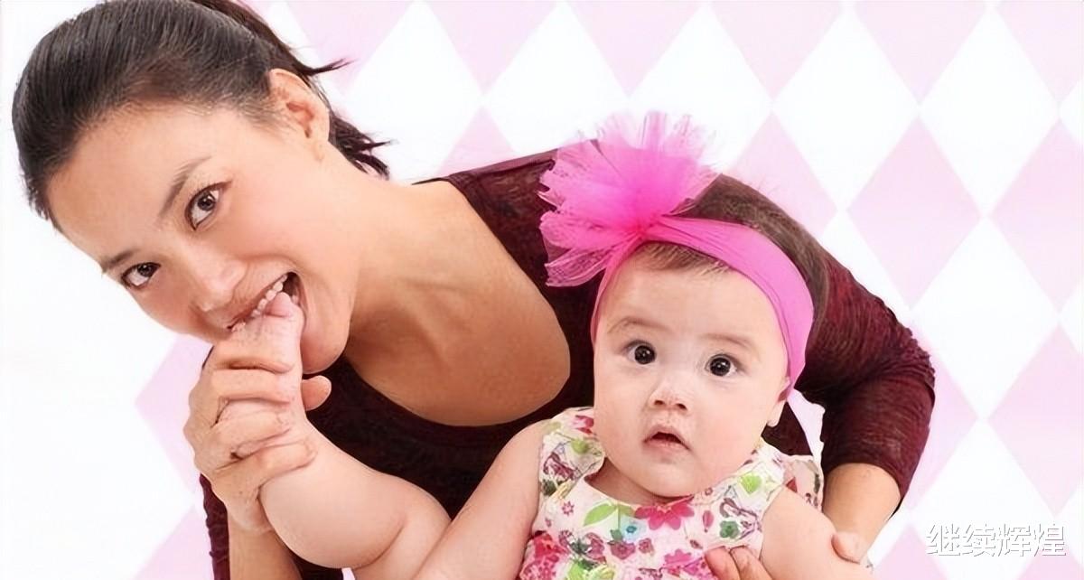 霍汶希|霍汶希11岁女儿近照曝光!50岁至今未婚,孩子生父成谜