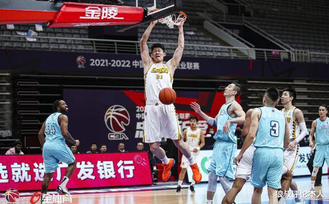 四川男篮|CBA最新排名：辽宁第1，广东第6，浙江双雄飙演技，马布里又输球